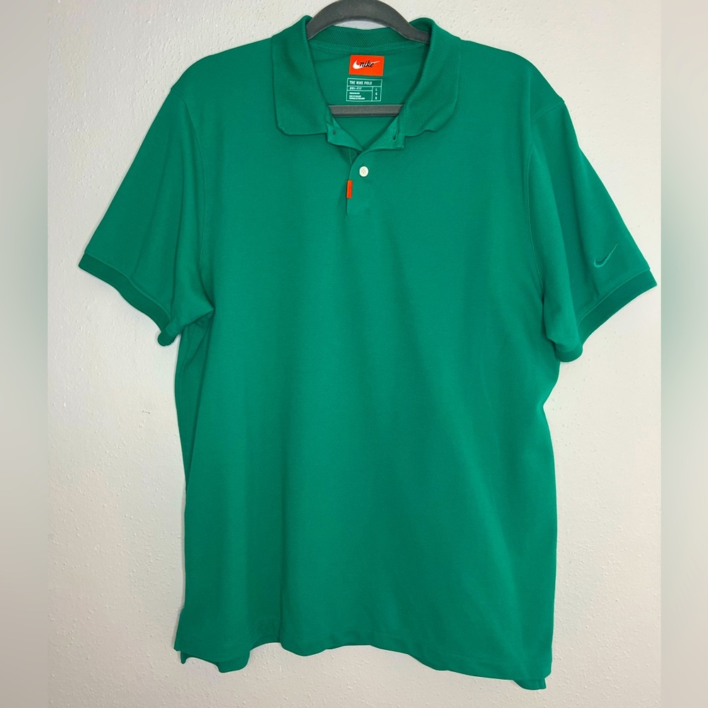 Nike green dri-fit “the Nike polo” short sleeve shirt men’s size large